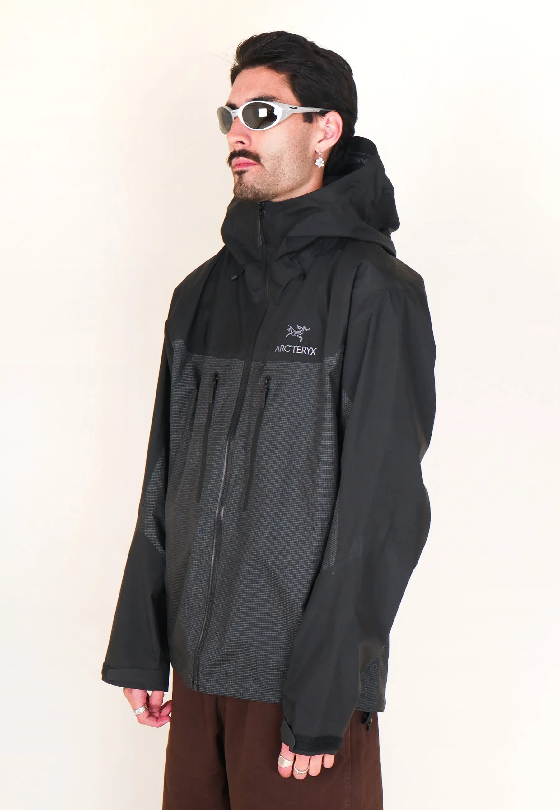 Alpha Jacket - Black