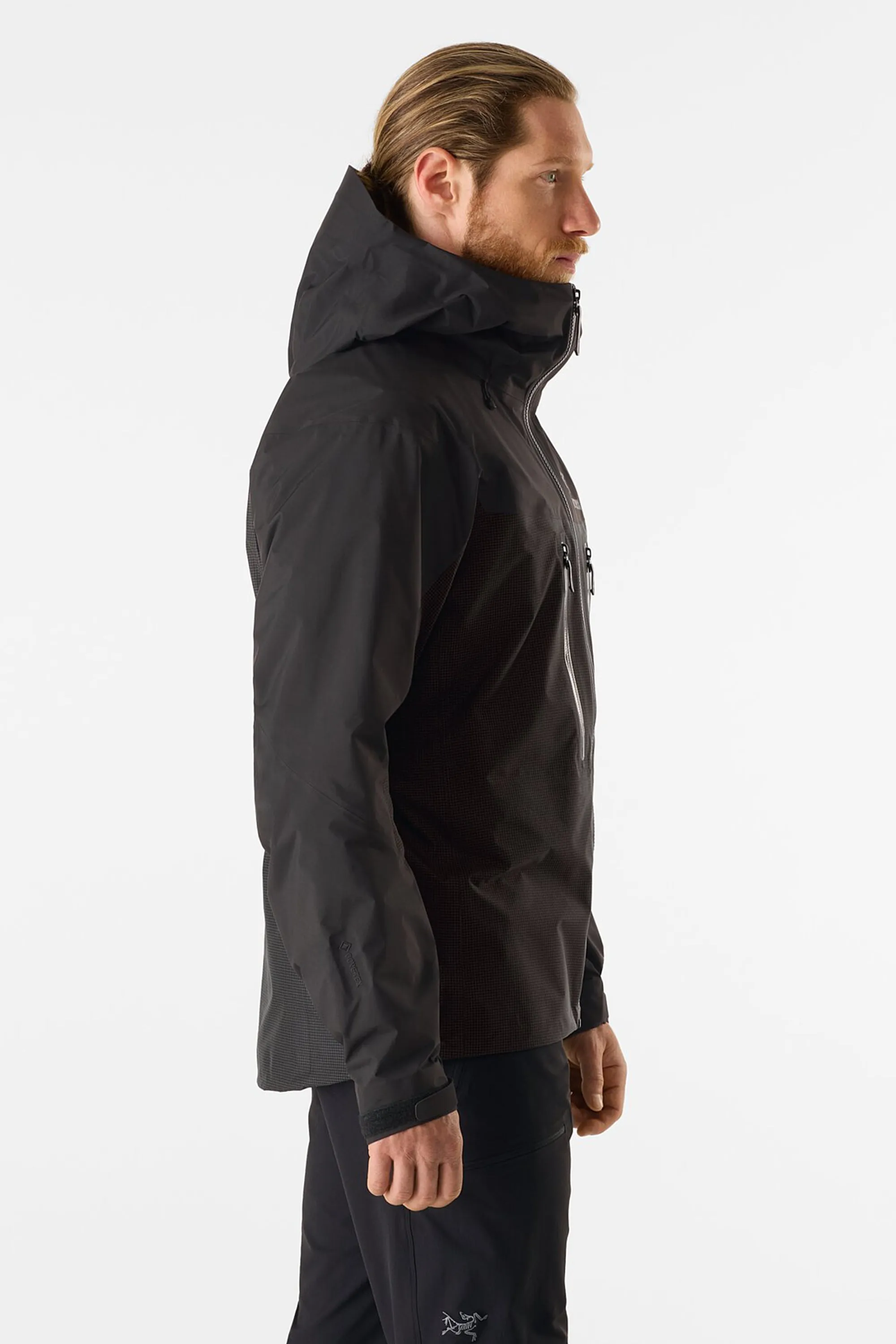 Arc'teryx Men's Alpha Jacket in Black