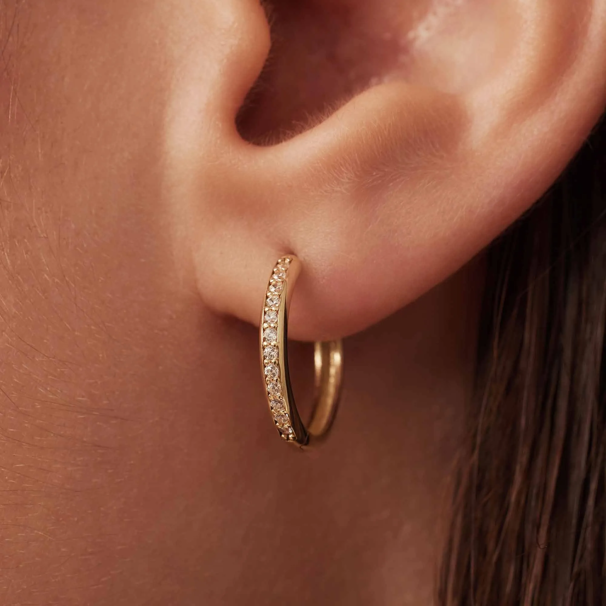 Le Marais Merle 14 karat gold hoop earrings with zirconia (12.5 mm)