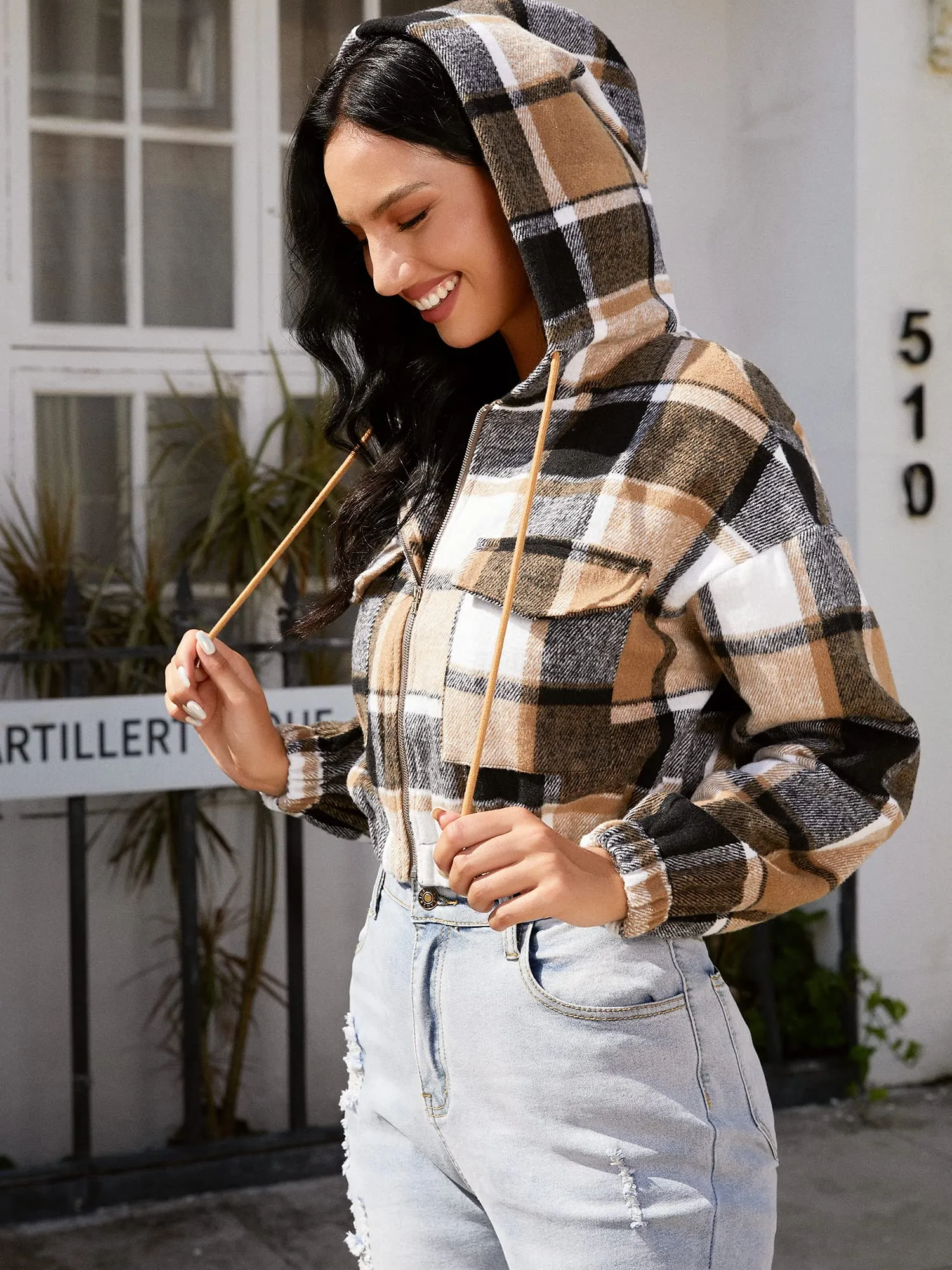 Plaid Flannel Flap Pocket Zip Hooded Jacket Women's Drop Shoulder Coat Zip Up Short Jacket Winter Outwear