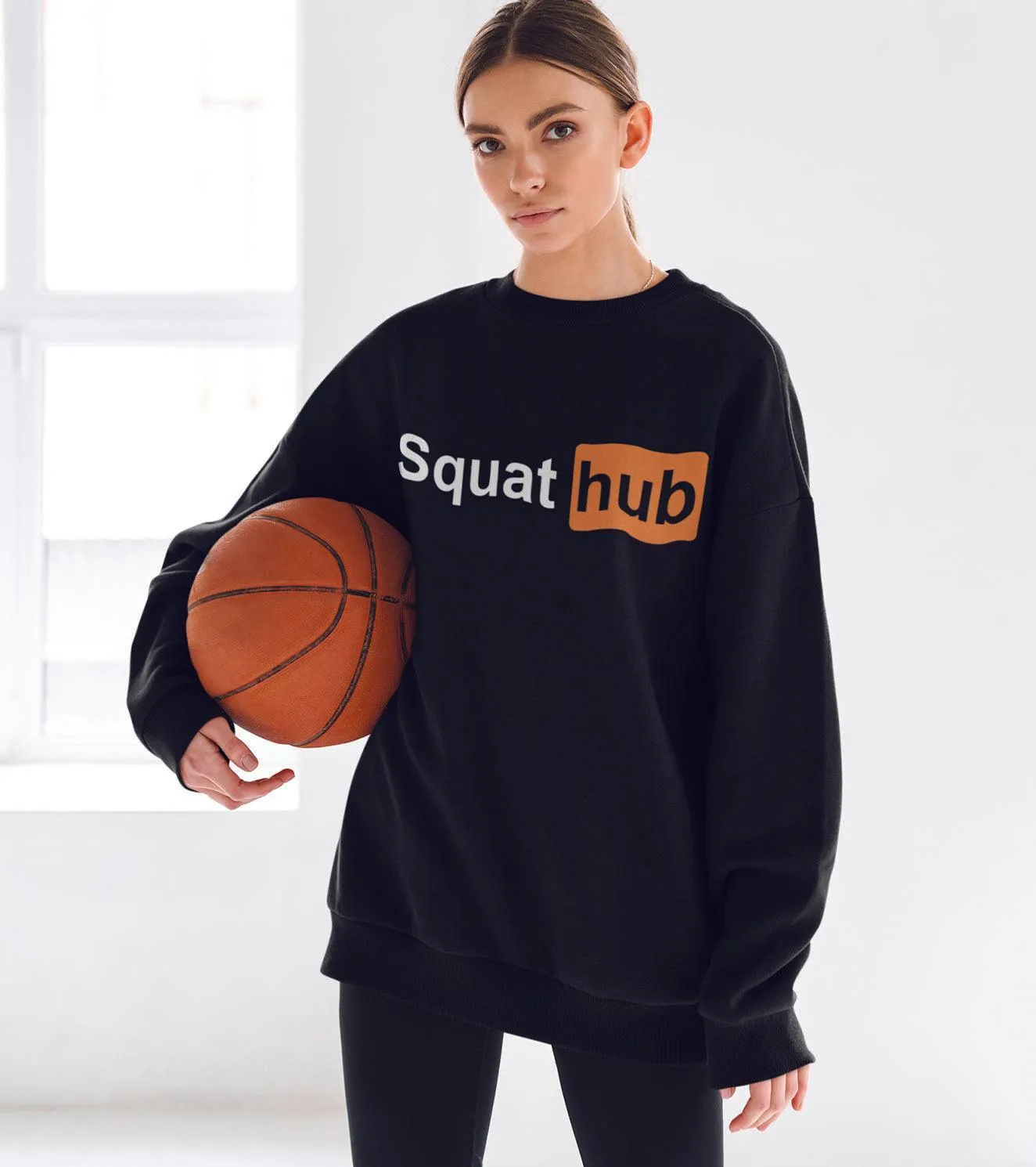 Women's Loose fit Squat hub Sweatshirt (Black)